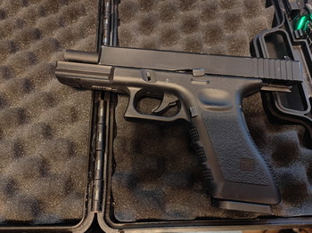 Afbeelding 4 van KJW glock 17