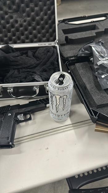 Afbeelding 3 van Tokyo Marui - Hi-Capa 5.1 Government Model + 3 magazijnen