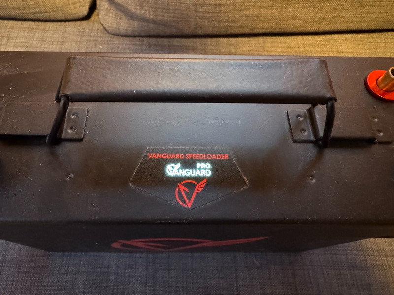 Imagen 1 de Vanguard Speedloader Pro met lipo en gbb adapter