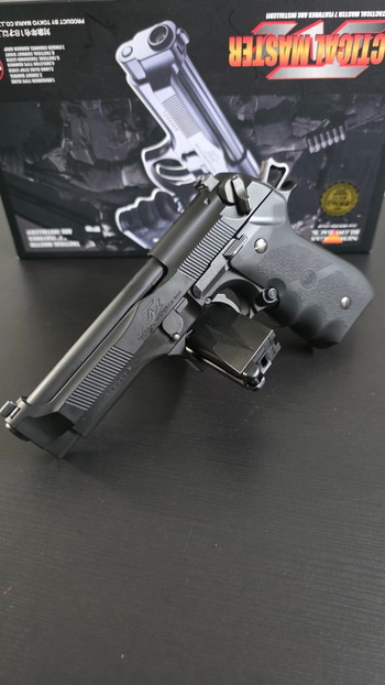 Imagen 2 de Tokyo marui Tactical Master Beretta M9 + 3 magazijnen