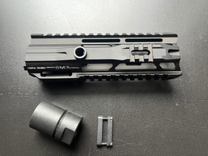 Image pour HERA IRS M4 Handschutz Handguard Vorderschaft QUAD Gen4 7 Zoll mit barrelnut AR15 / AR-15 real steel