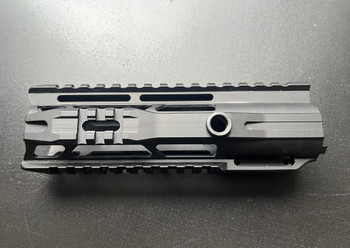 Image 3 pour HERA IRS M4 Handschutz Handguard Vorderschaft QUAD Gen4 7 Zoll mit barrelnut AR15 / AR-15 real steel