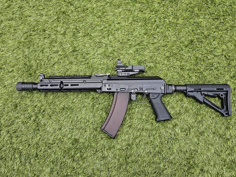Image 1 for HELP! ik heb een koop verslaving VFC AK105