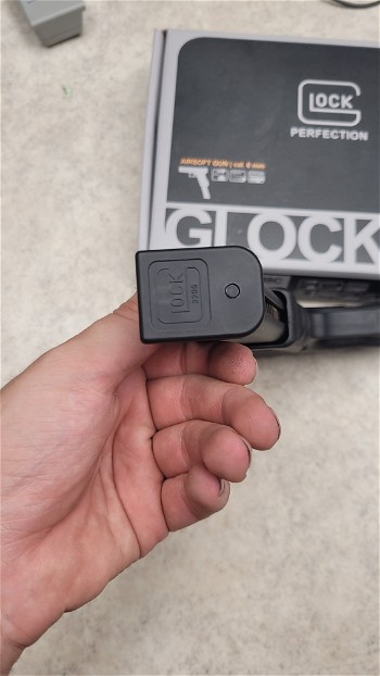 Image 3 pour Umarex glock 18c 1 skirm oud