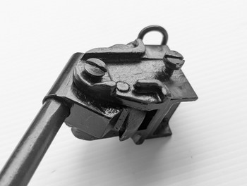 Afbeelding 4 van Romanian AKM AIMS folding steel stock