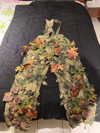 Bild 4 für Novritsch Modular 3D ghillie suits+gun cover + 3D leaf