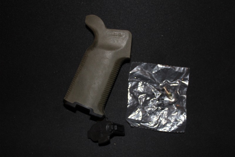 Image 1 for Magpul MOE-K2+ plus grip Olive Drab Green voor GBBR m4/ar15 of sniper replica's