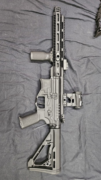 Image 2 pour R15 mod 1 Zion Arms black | Met scope en accessoires