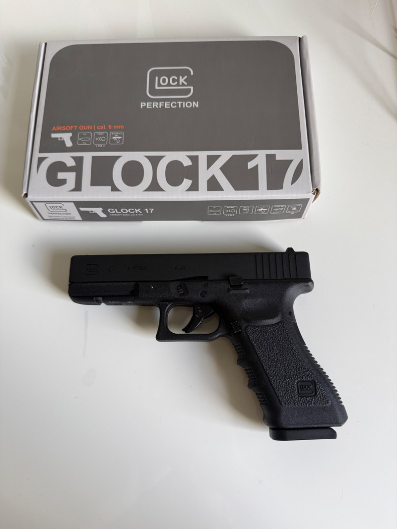 Image 1 for Glock 17 Gen. 3 Airsoft CO2 BlowBack 6mm BB schwarz