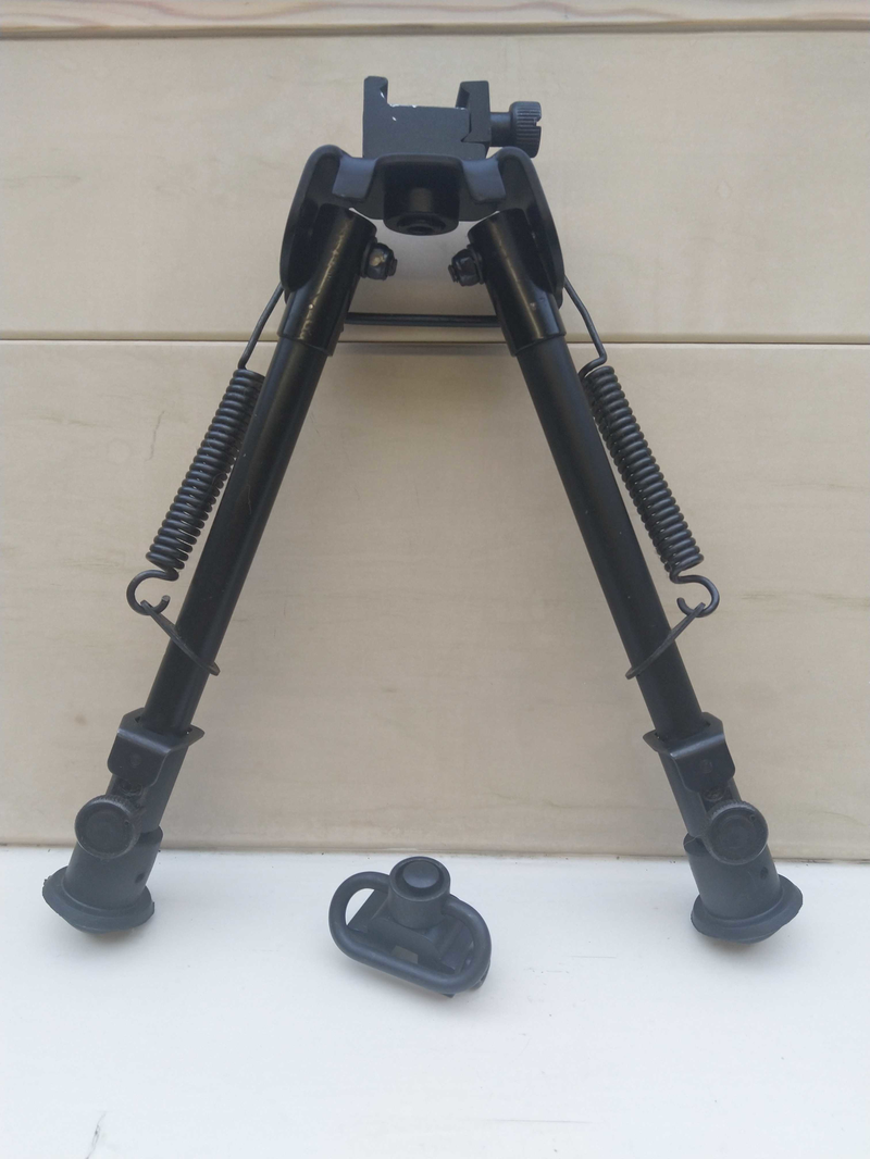 Imagen 1 de Bipod + Rifle Sling Swivel Mount Push Button Release.