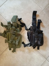 Image for Beenholster rechts, groen of zwart