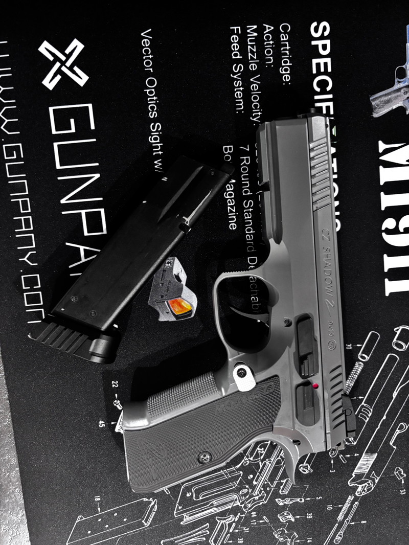 Image 1 pour CZ shadow 2 CLPD custom Cerakote Dark Grey