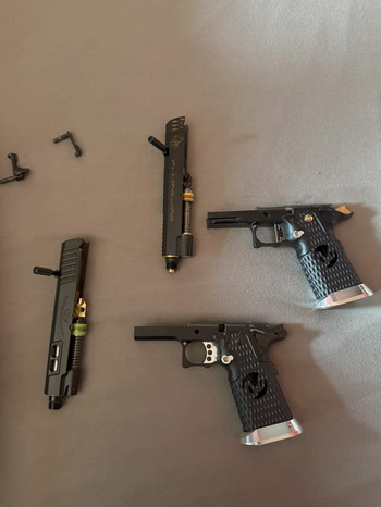 Image 2 for 2 High end 4.3 Hi-Capa's.