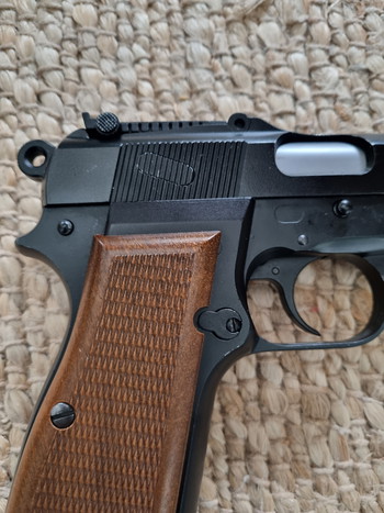 Bild 4 für Browning Hi-Power volledig metalen replica