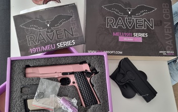 Image 3 for Pink Raven 1911
