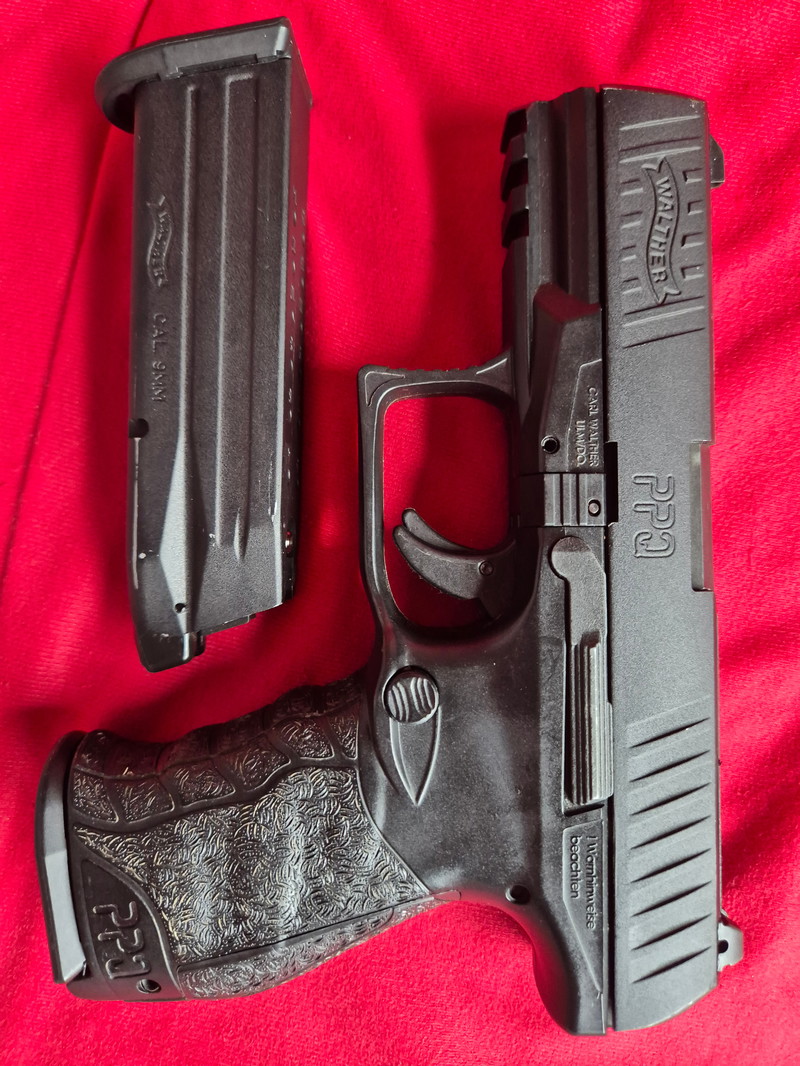 Afbeelding 1 van Umarex Walter PPQ M2 Official licenced | Incl 2 mags