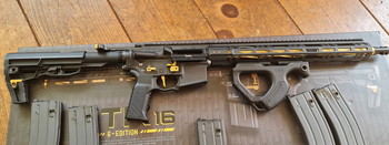 Afbeelding 2 van Tokyo Marui MTR16 G-Edition | Inclusief 5 Mags en ASG Front grip