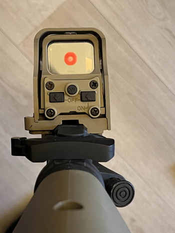 Afbeelding 3 van Specna Arms M4 + EOTech en Mock Supressor