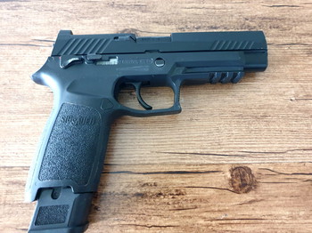 Imagen 2 de VFC Sig Sauer P320-M17 met holster en 2 originele mags