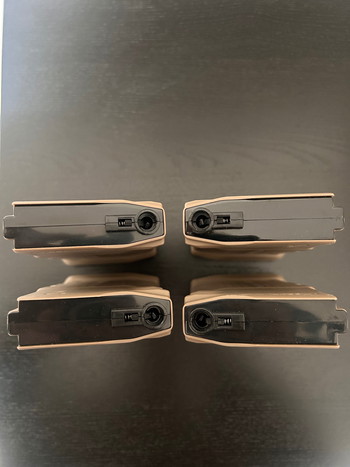 Afbeelding 2 van 4x SR-25 TAN Magazijnen | Leger jack |