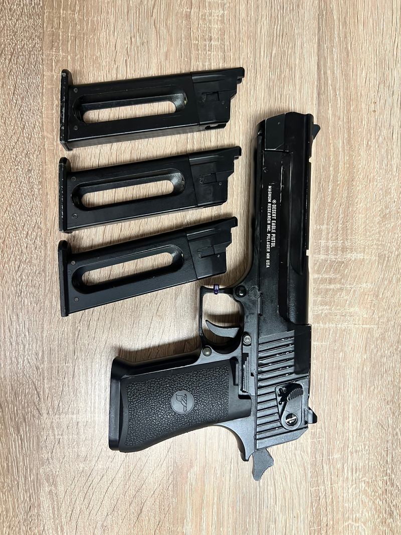 Bild 1 für KWC Desert eagle met 3 co2 mags