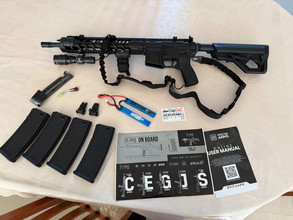 Image pour Airsoft replica Specna Arms EDGE 2.0 SA-E13-RH Heavy Ops Stock + Accessories