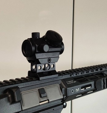 Bild 2 für Reddot optic + riser(NIEUW)