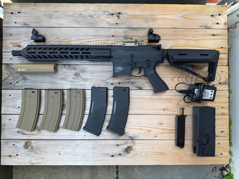 Bild 1 für Valken ASL+ Whiskey M4 Airsoft S-AEG (Gebraucht, inkl. Zubehör)