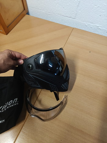 Imagen 2 de Dye i5 with black and transparent visoer