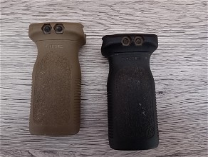 Image pour MOE VERTICAL FOREGRIP