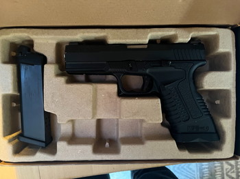 Imagen 2 de Lancer Tactical LT-32 DMR + WE-tech GP1799 GBB pistol
