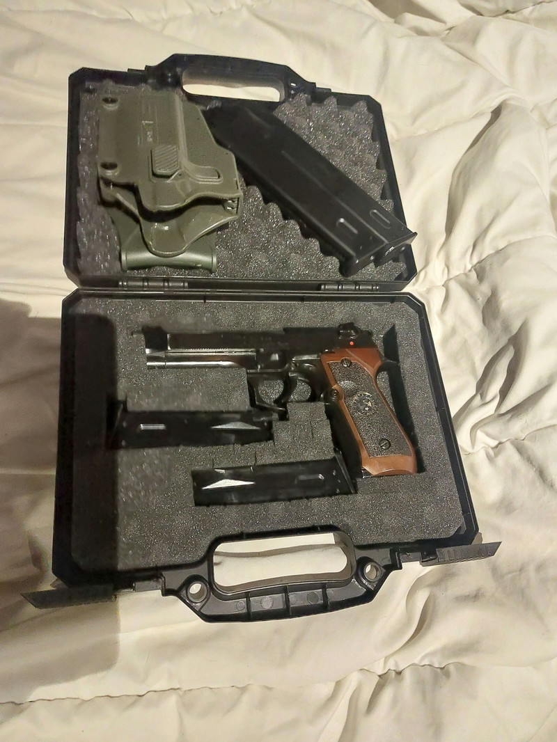 Image 1 pour FR-EN Samurai Edge M92 WE (Next Gen with Full auto) Gaz + Magazines, Holster and Box