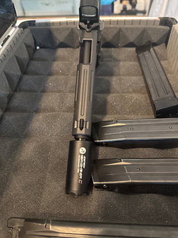 Afbeelding 2 van Tokyo marui hi capa Dor