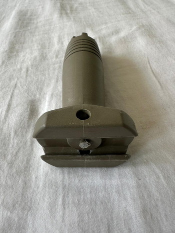 Imagen 2 de RAM Tactical TAC Forward Grip - Tan