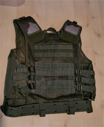 Afbeelding 2 van Mil-Tec - USMC tactical vest CCE met koppelriem