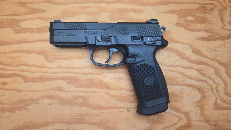 Imagen 1 de FN Herstal FNX45 Civilian Gas Blowback by VFC & Cybergun