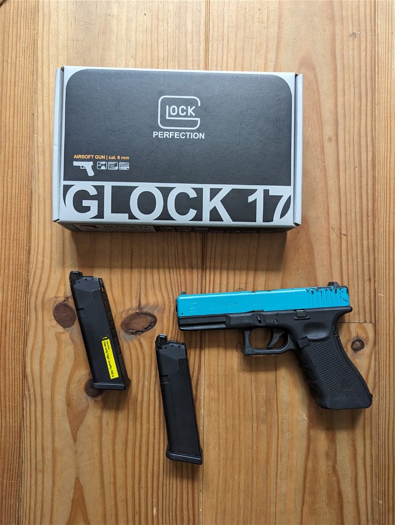 Image 1 for Umarex Glock 17 Gen 4