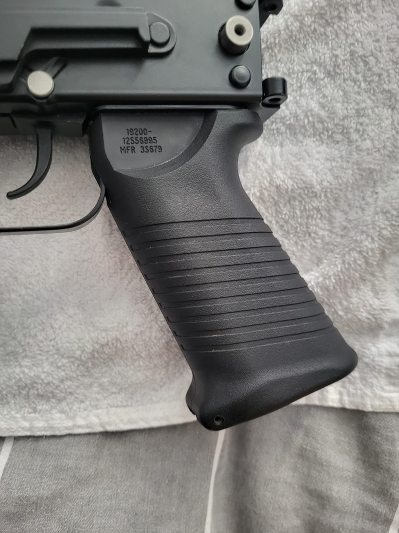 Image 1 for Saw grip AK
