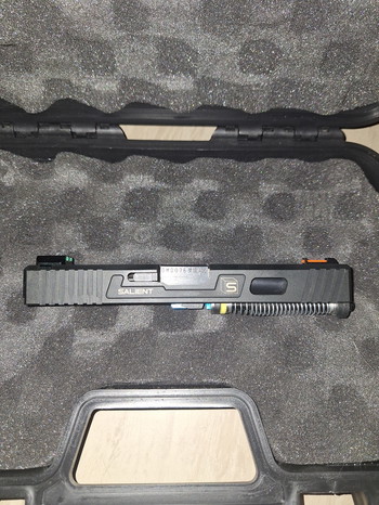 Image 3 pour Glock upper upgraded met SAI slide