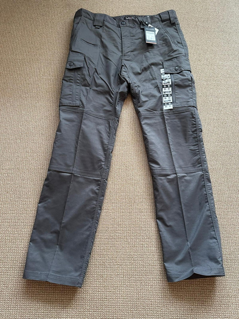 Imagen 1 de Pentagon Tactical Ranger 2.0 Pants in Wolf Grey maat 48, inseam 34 inch