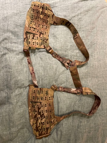 Bild 4 für Tactical vest, chestrigs en battle belt