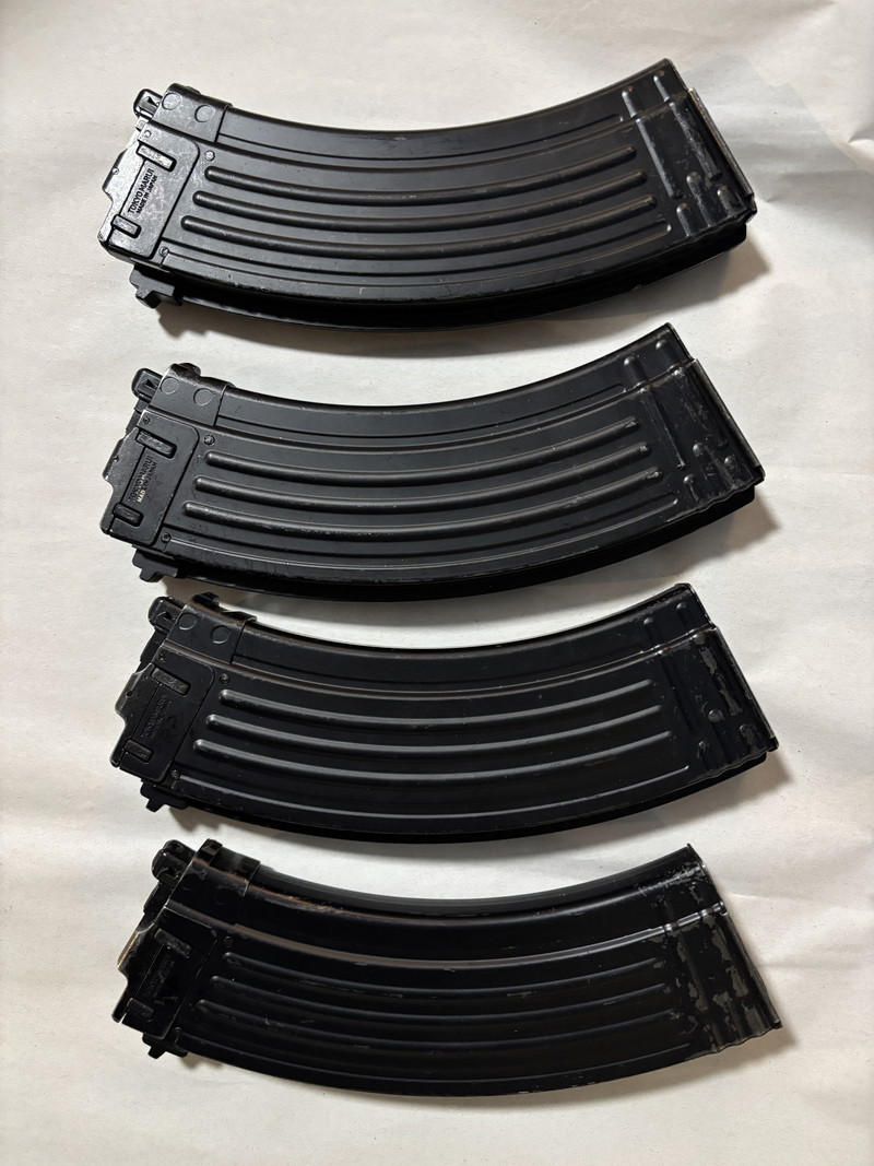 Imagen 1 de Tokyo Marui AKM GBB magazijnen (4 stuks)