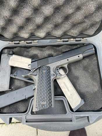 Afbeelding 2 van TM NightWarrior + Amomax holster