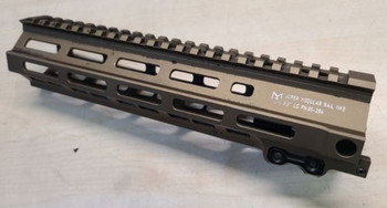Bild 2 für Geissele Modular Rail MK8 M-LOK TAN Handguard ca. 10 Zoll for AEG and GBB M4 MK18