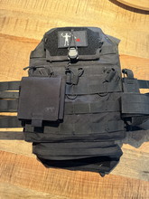 Imagen para Emerson Gear Plate Carrier with Pouches & Inserts