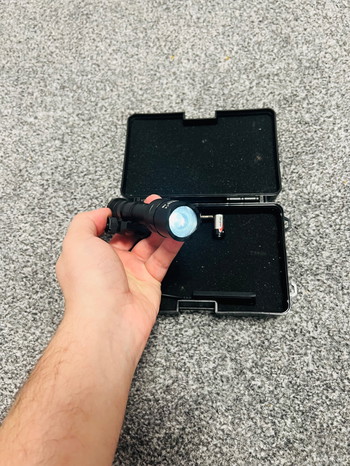 Imagen 3 de Night Evolution M600U Taktische LED-Soft-Lampe, 450 lm, militärisches Licht