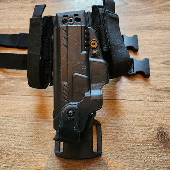 Afbeelding 2 van GK Pro Holster G17 + Beenplaat houder