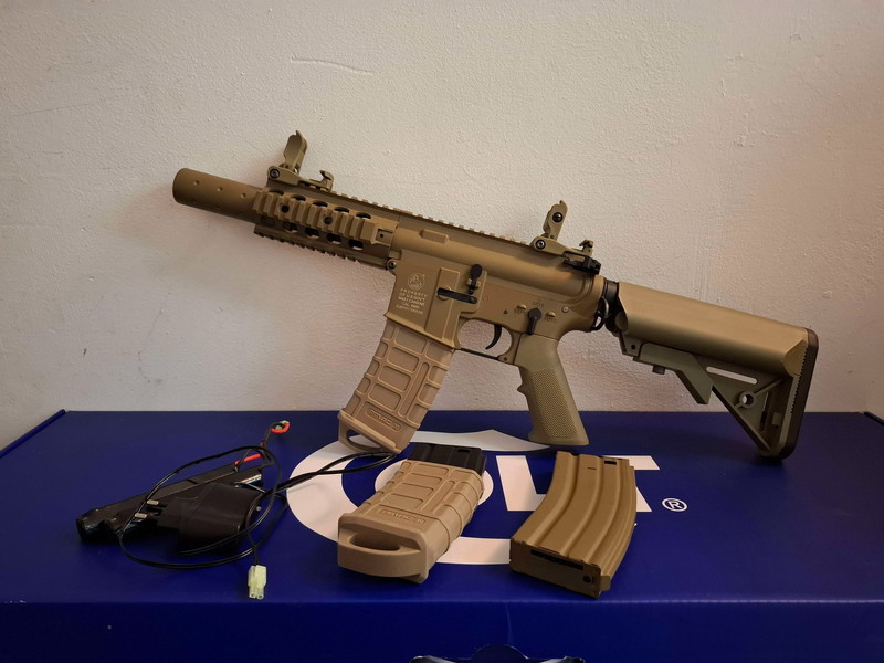 Afbeelding 1 van Cybergun Colt M4 - AEG - FULL METAL