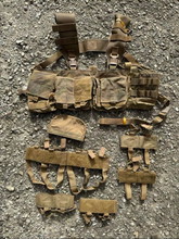 Bild für Mayflower GEN VI Pusher Chest Rig Coyote Brown