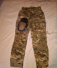 Bild für Multicam broek maat S-M (32) + kneepads